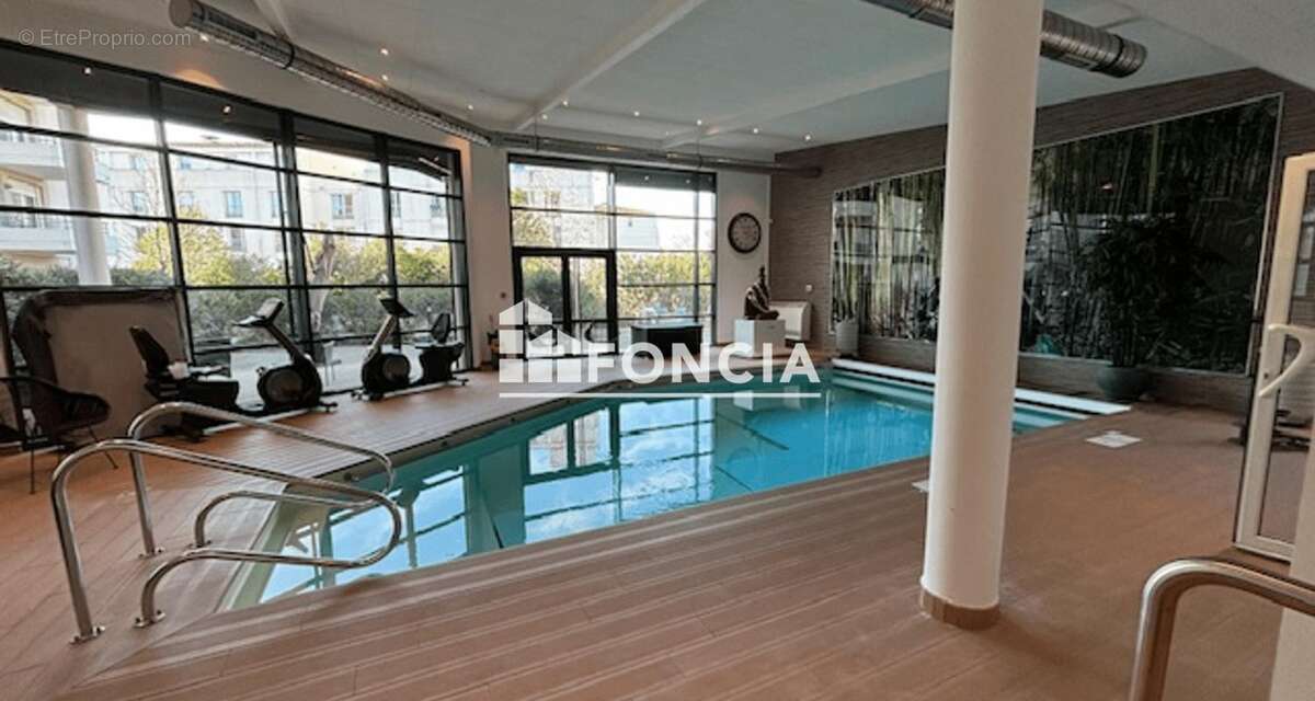 Exclusivité FONCIA, joli T1 de 27.54 m2 avec place de parking privative loué avec un bail commercial - photo 6
