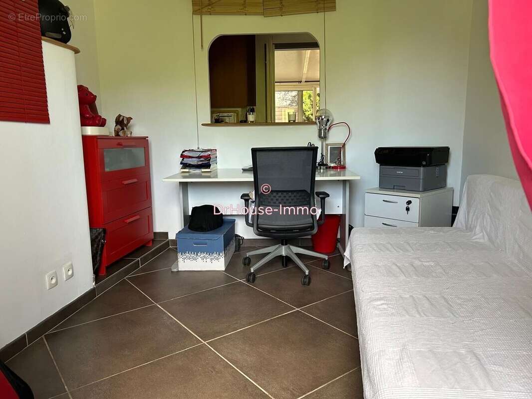 Maison à MONTLOUIS-SUR-LOIRE