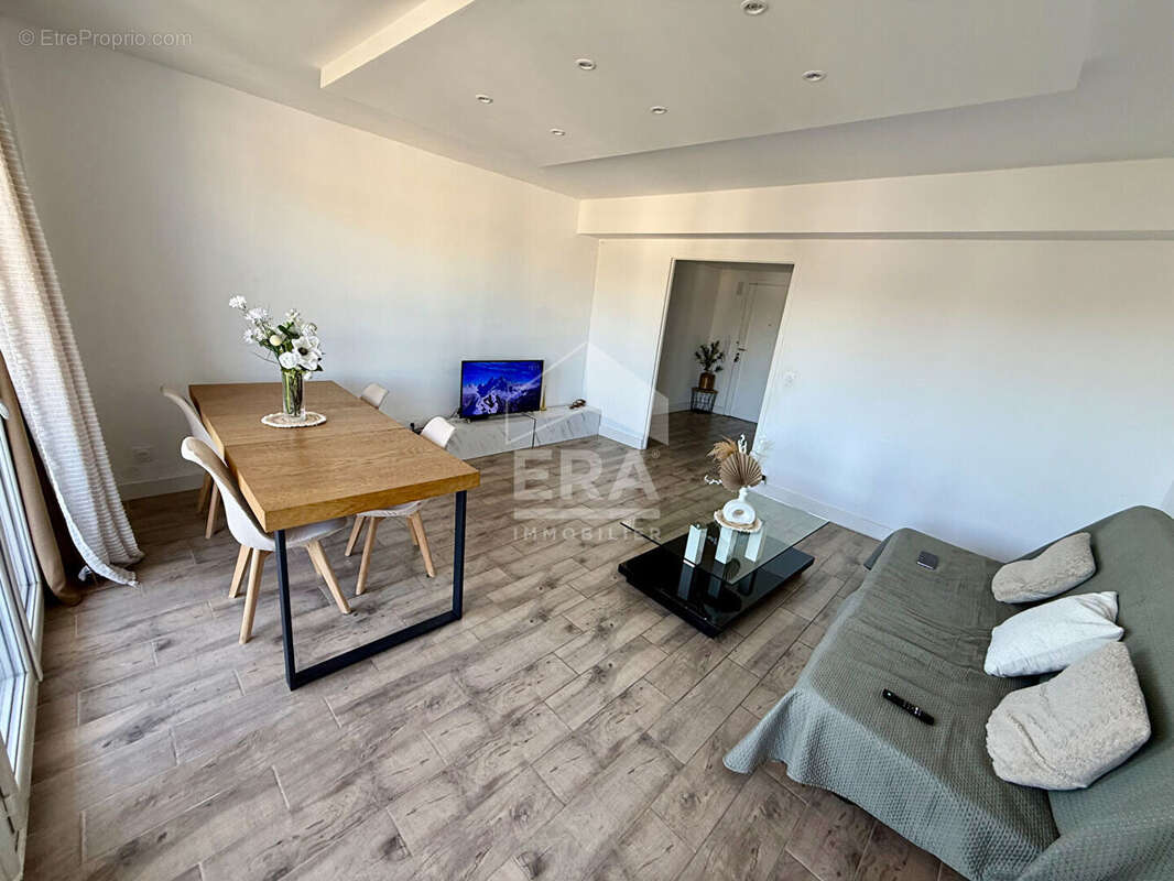 Appartement à SEPTEMES-LES-VALLONS