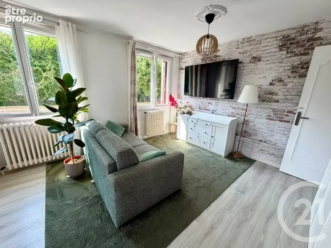 Maison 4 pièces 95 m² à vendre à Saint-Mard (77230) - photo 3