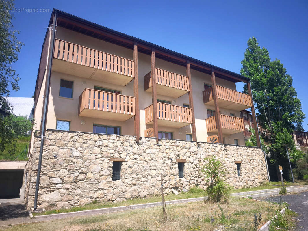 Appartement à FONT-ROMEU-ODEILLO-VIA