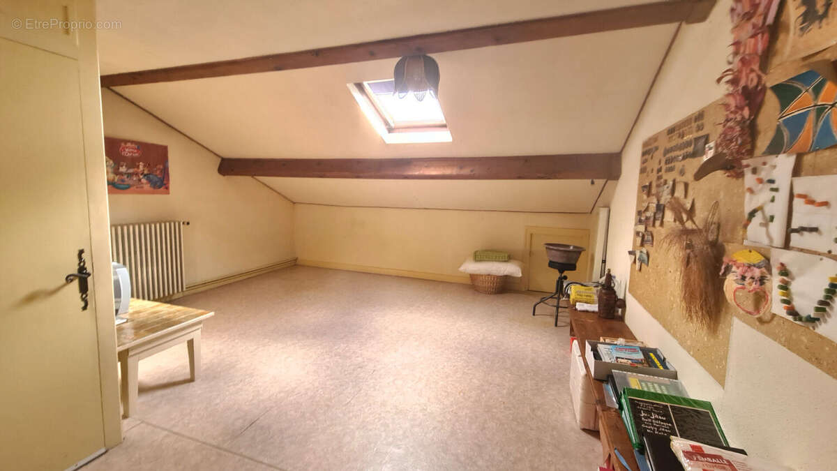 Maison à LA TALAUDIERE