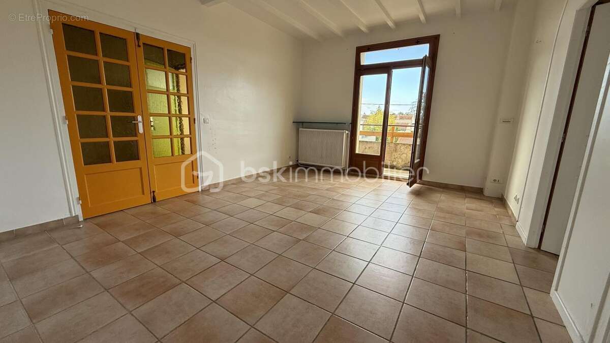 Appartement à ROMANS-SUR-ISERE