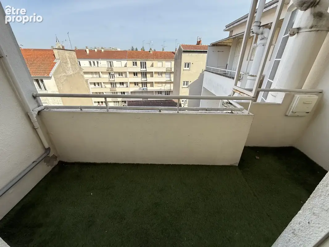 Vichy - t3 avec balcon et ascenseur - photo 4