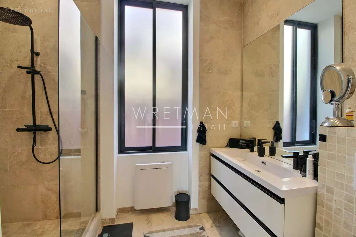 Luxueuse maison de ville rénovée - Cannes Petit Juas - photo 12