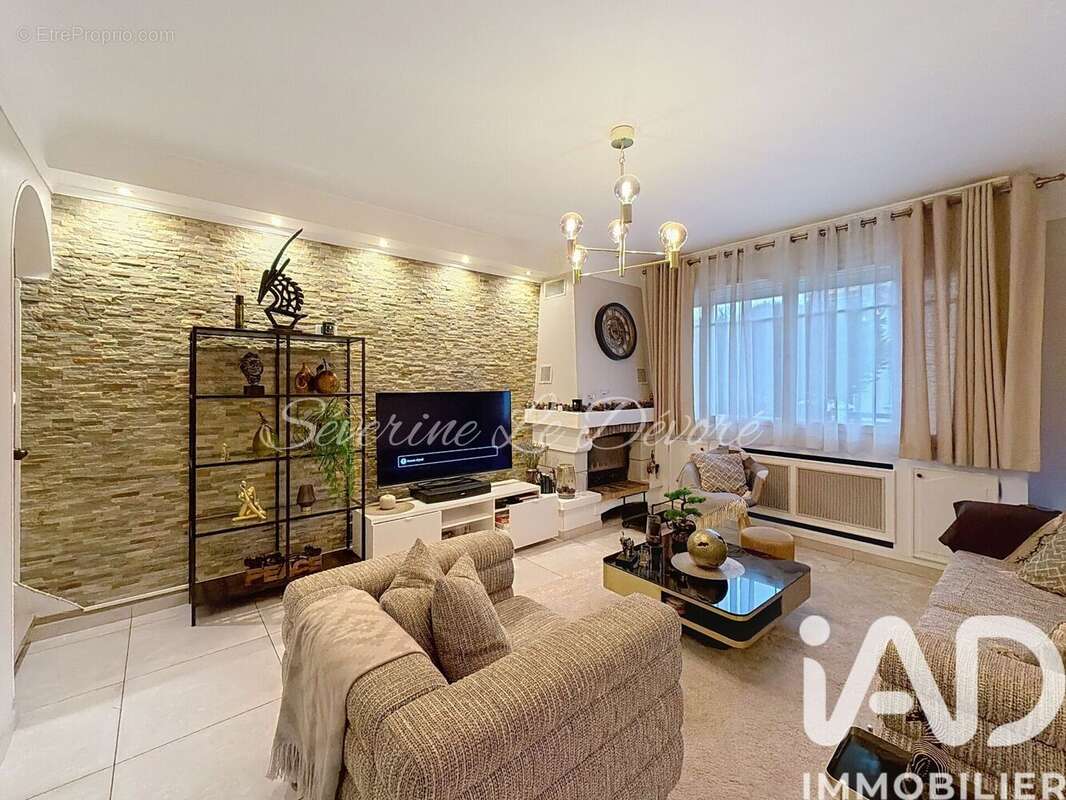 Photo 2 - Maison à SAINT-PRIX