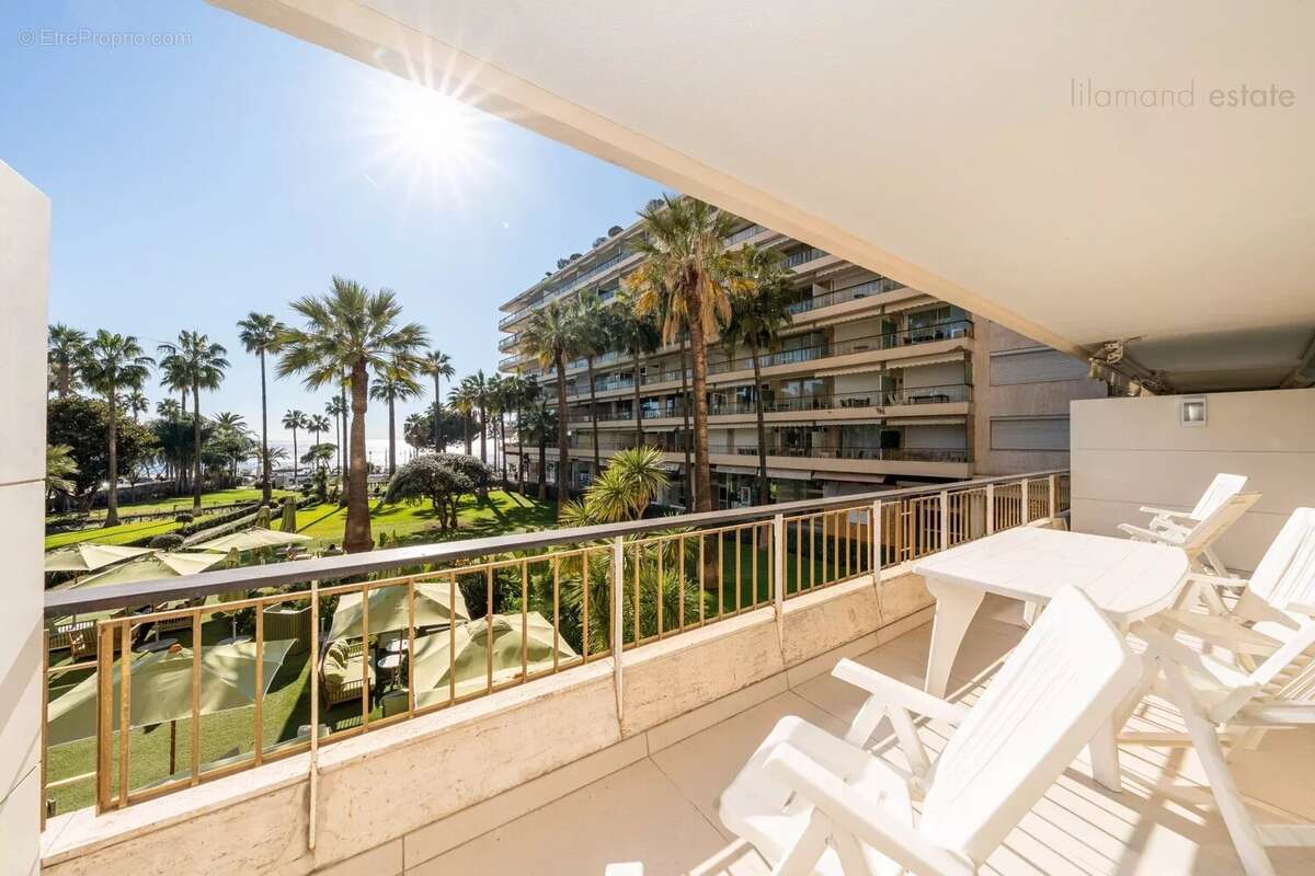 Cannes – croisette – appartement 4 pièces – terrasse – vue mer - photo 3