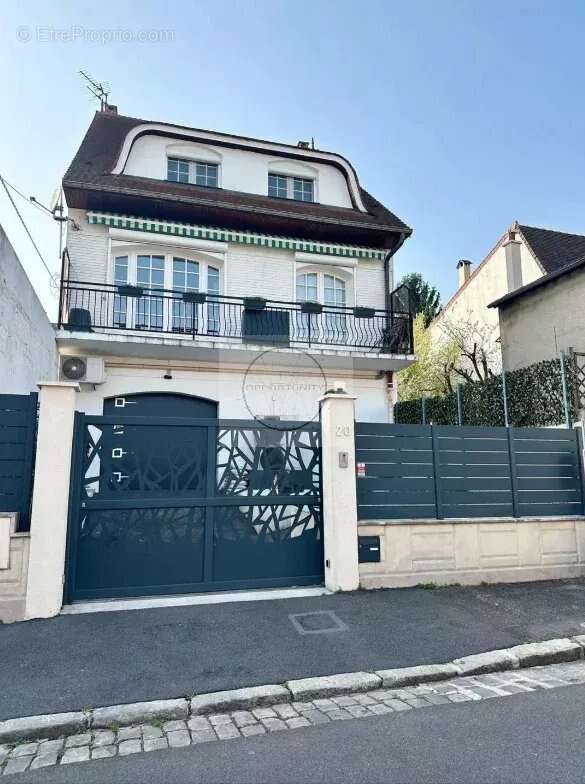 Maison 160 m² à Montreuil  - photo 20