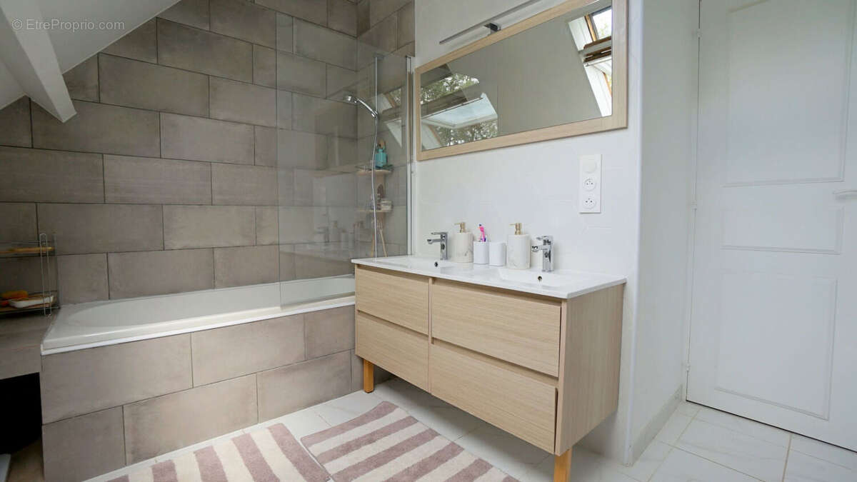 Maison de caractère Goussonville 180m²  5 chambres - photo 12