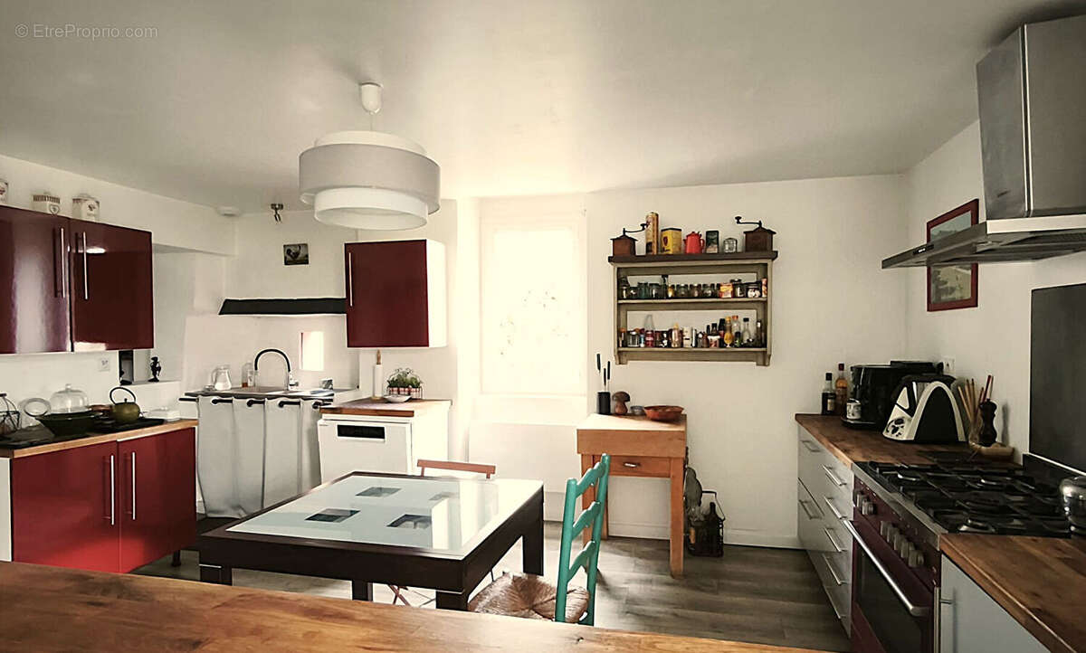 Maison à VIELLE-TURSAN
