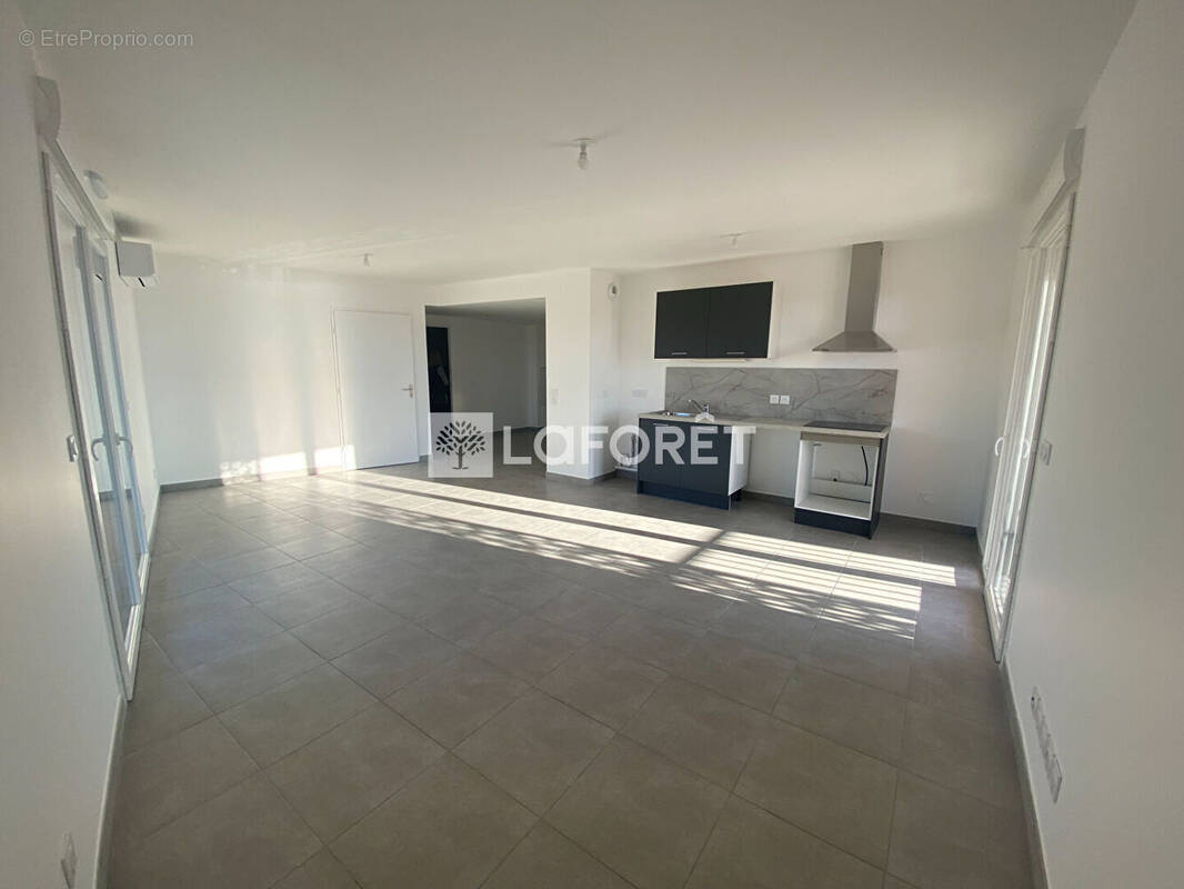 Appartement à MONTEUX