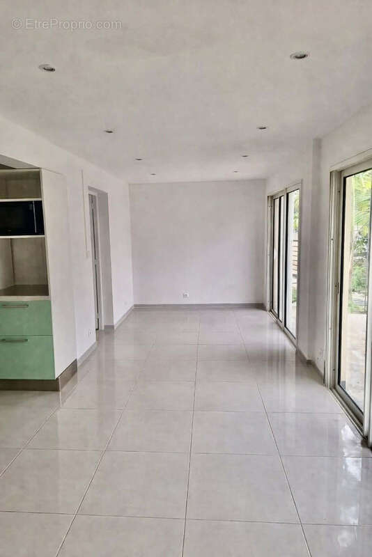 Maison à SAINT-JOSEPH