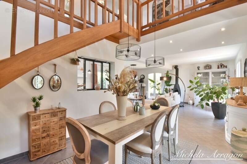 Maison familiale avec parc arboré de plus de 2 000 m² – Grange-sur-Lot - photo 13