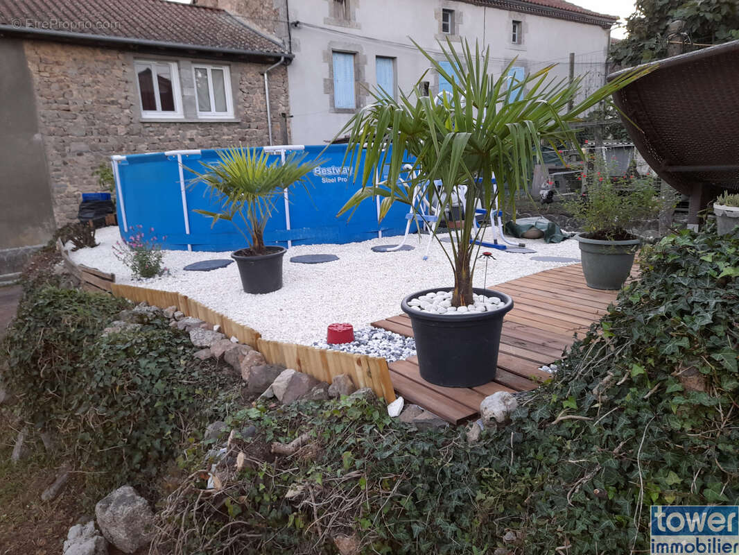 Maison à AUGIGNAC