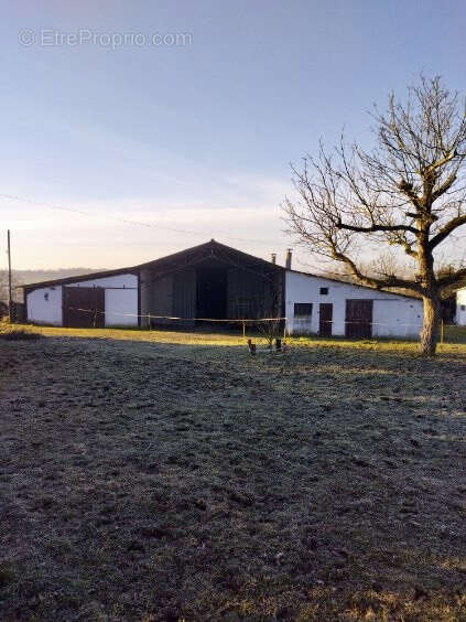 Maison à LA NOCLE-MAULAIX