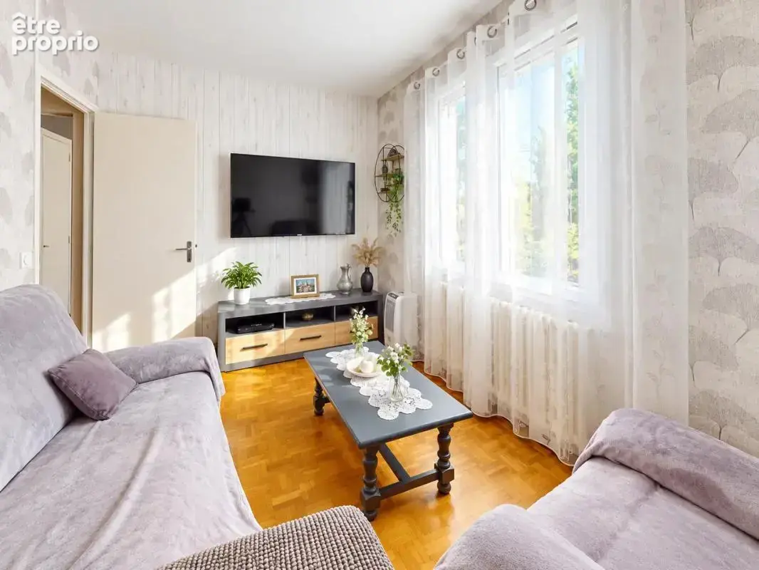 Maison de 6 pièces de 136 m² à Valence - photo 1