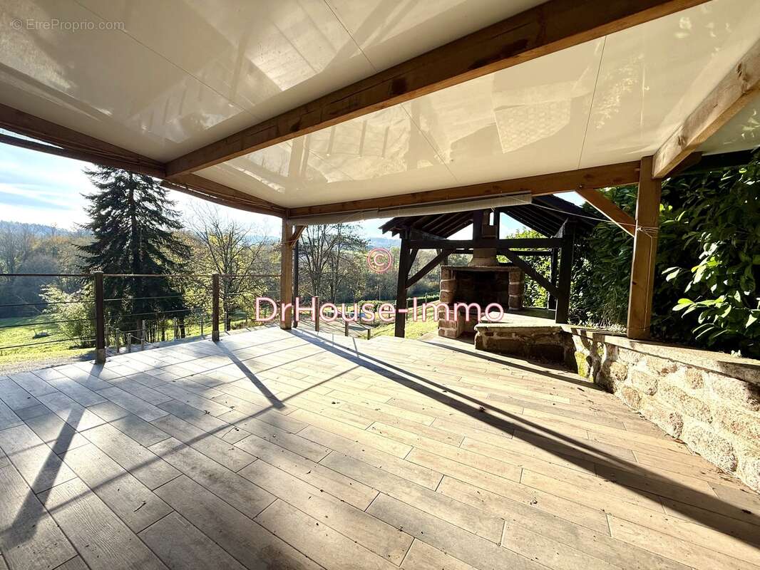 Maison à SAINT-CYPRIEN