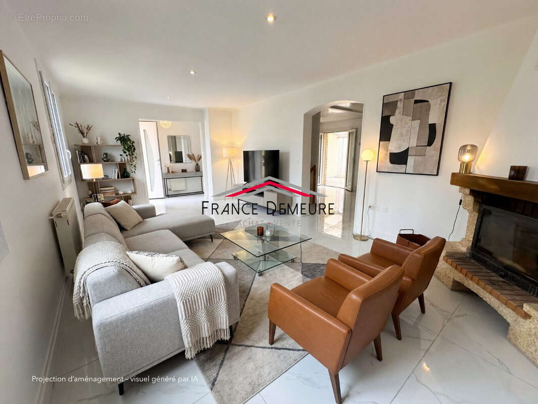 Maison à SAINT-BRICE-SOUS-FORET