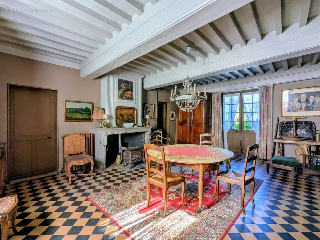 Maison à HURIGNY