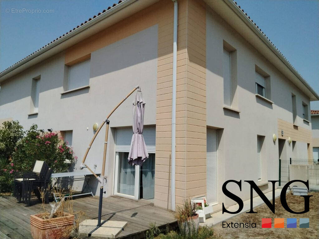 Appartement à ROQUES