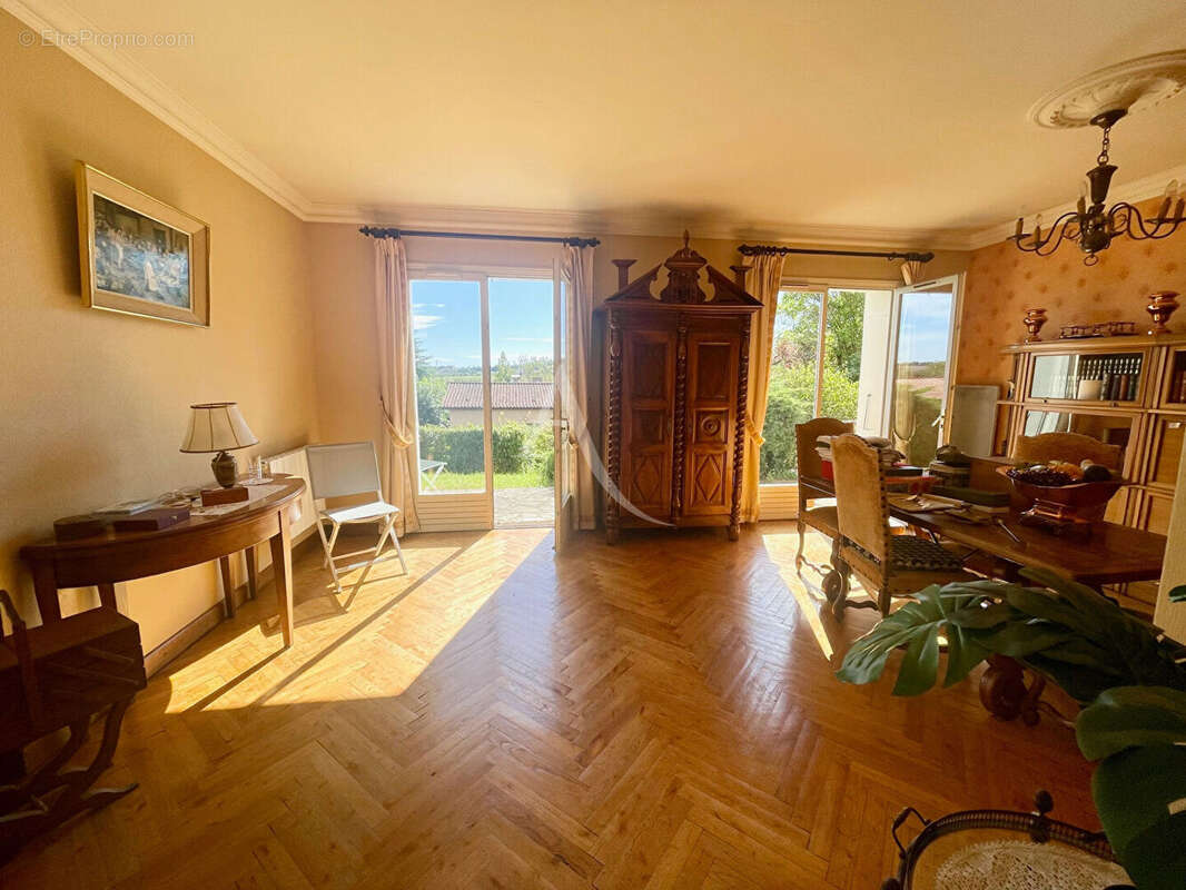 Maison à L&#039;ISLE-JOURDAIN