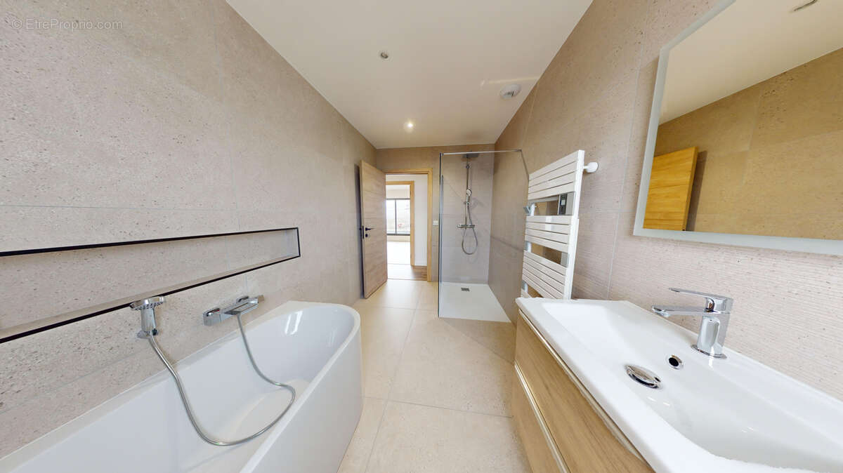 Maison à CORNEBARRIEU