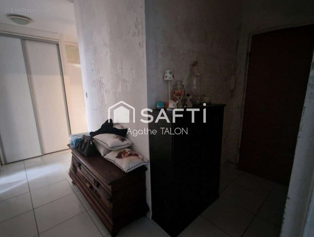 Photo 5 - Appartement à RILLIEUX-LA-PAPE