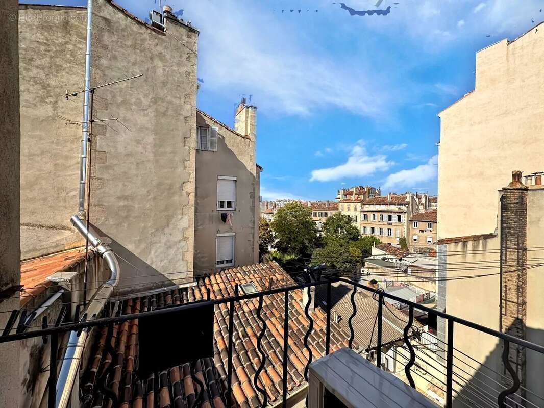 Appartement à MARSEILLE-6E