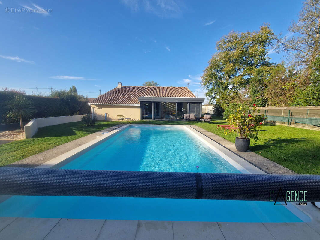 Maison 136 m² à Civrac-De-Blaye  - photo 6