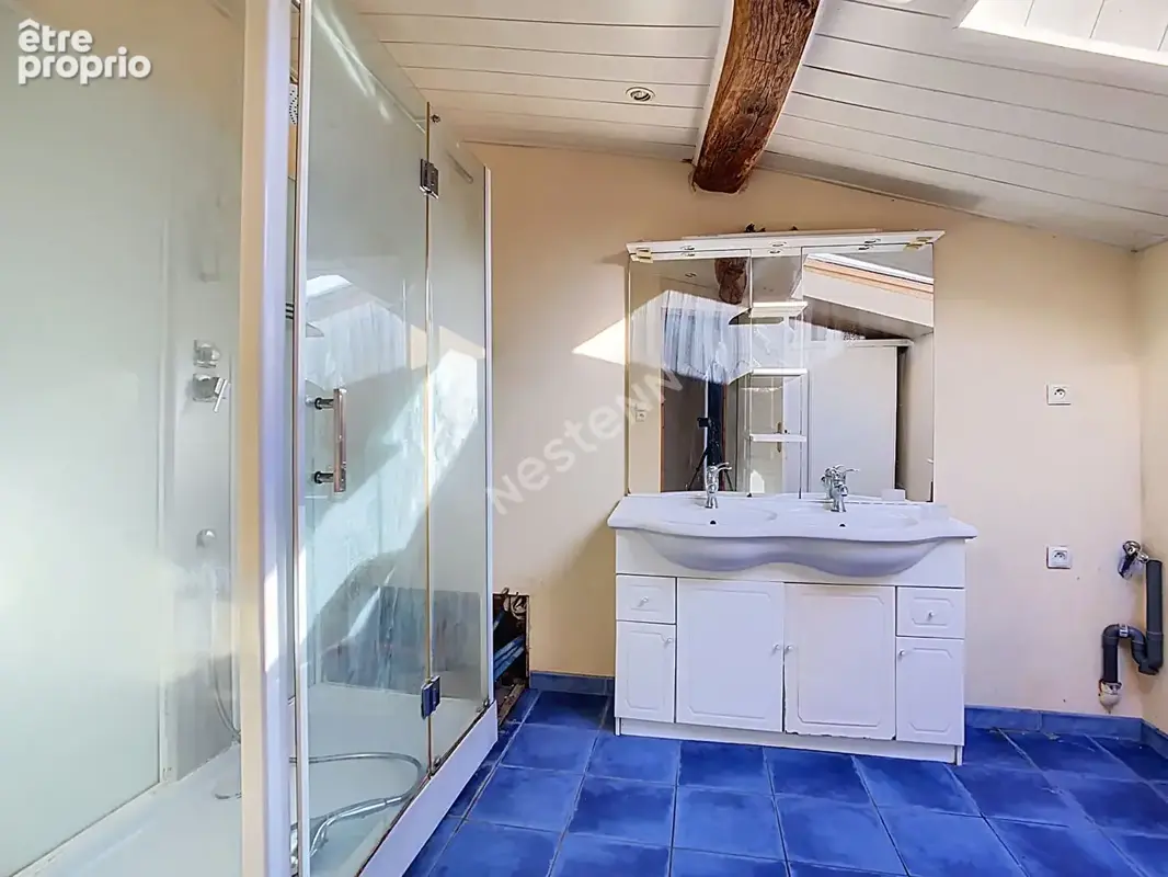 Maison idéalement située au coeur du bourg de La Regrippière à moins de 10min de VALLET et de l'axe NANTES-CHOLET - photo 13