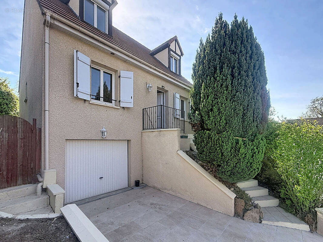 Maison à PERIGNY