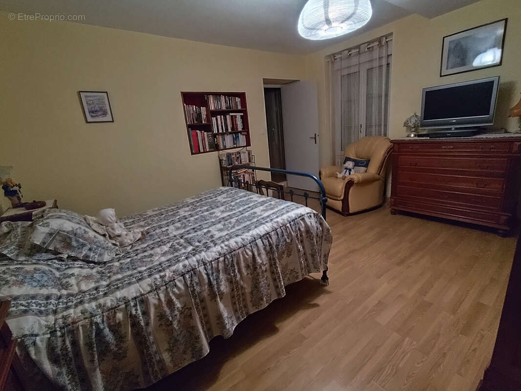 Maison à LE CHEVAIN