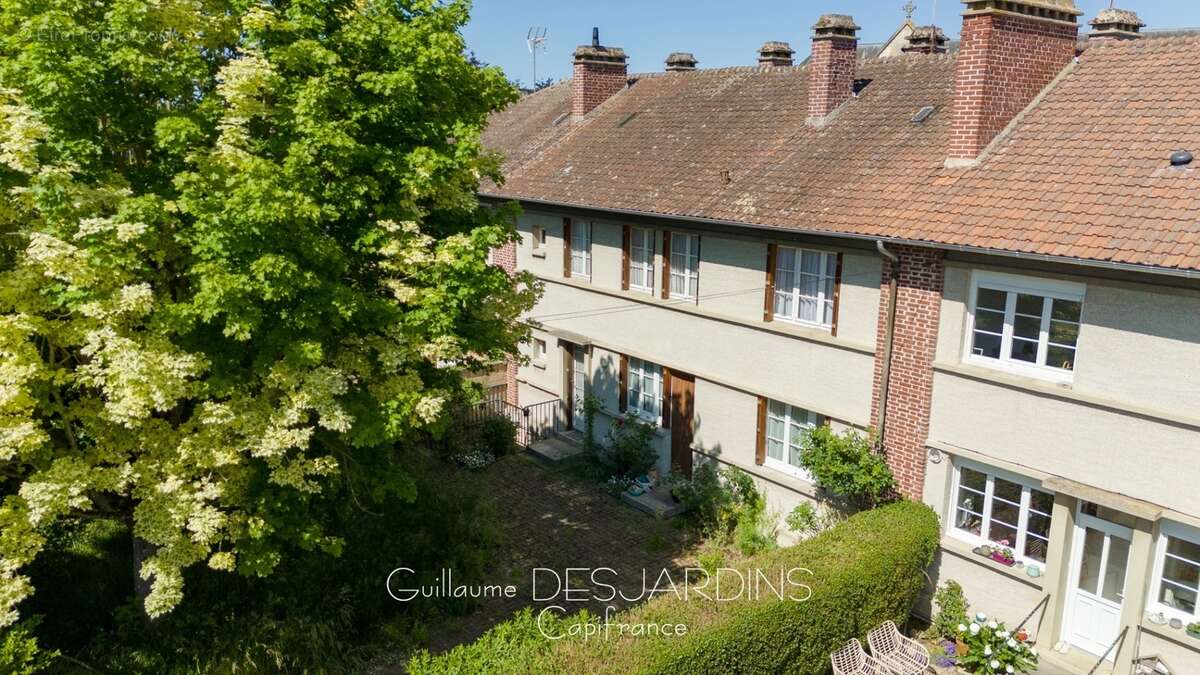 Maison à vendre 9 pièces VIMOUTIERS (61) - photo 3