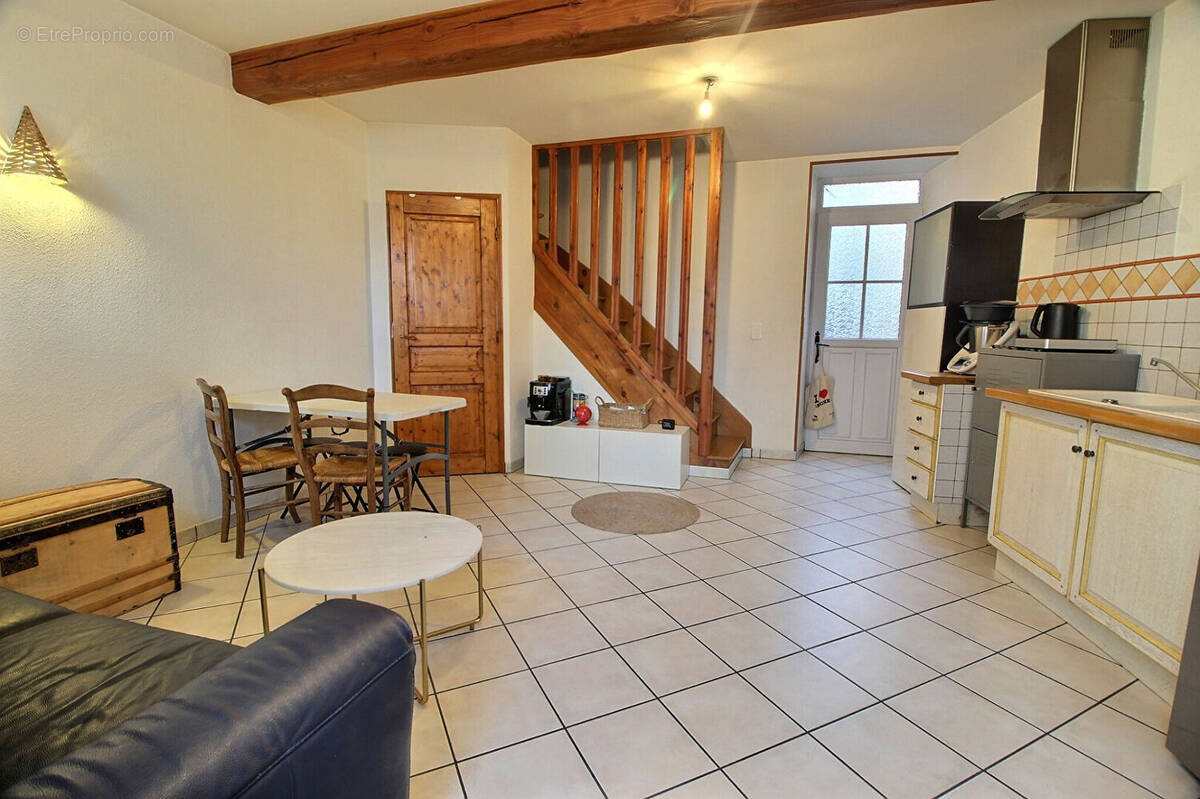 Maison à TALLENDE