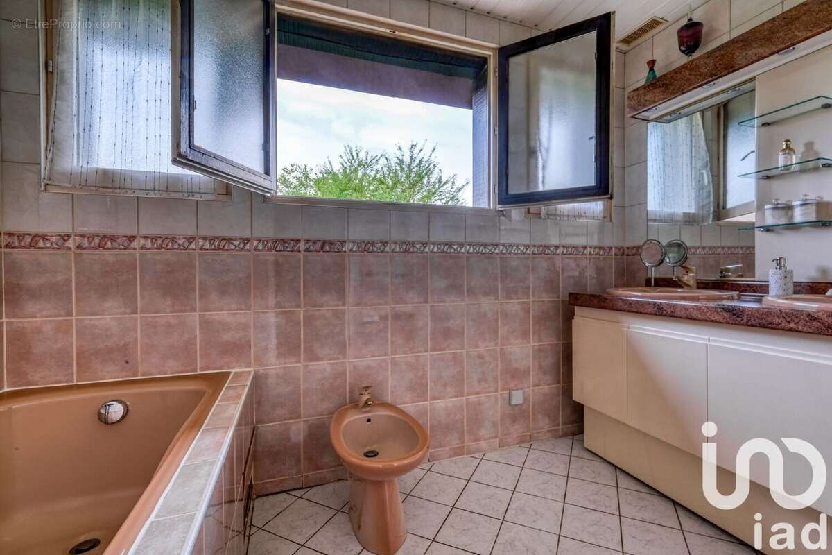 Photo 9 - Maison à CREGY-LES-MEAUX