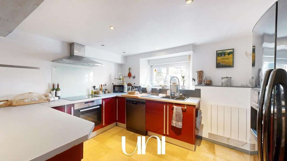 Maison à TROIS-MONTS