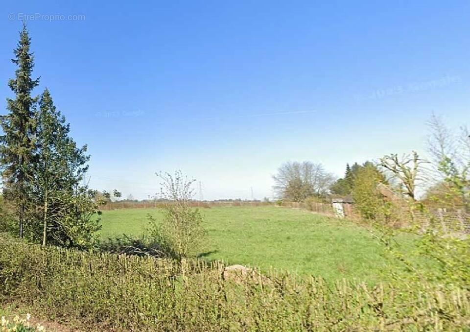 Terrain à GONDECOURT