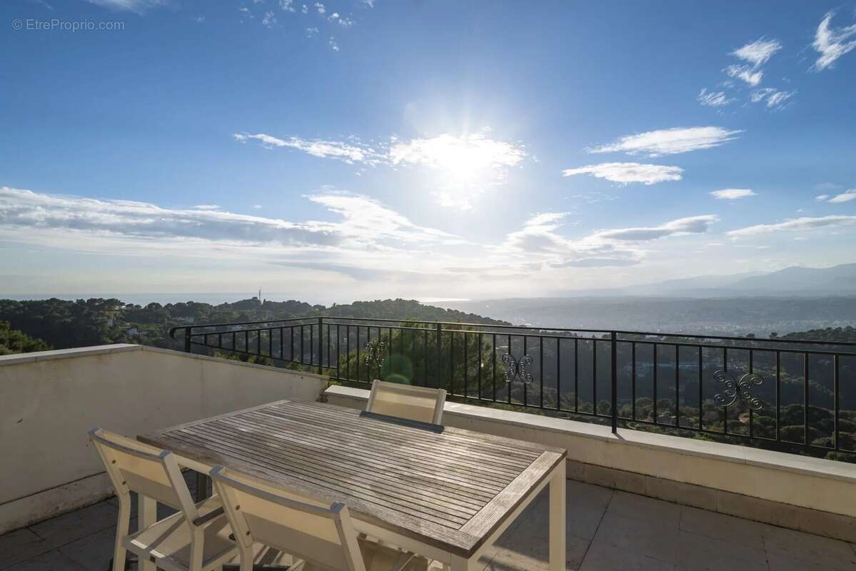 Mont leuze – villa 308 m² sur terrain de 2 550 m² – vue panoramique mer & montagnes - photo 19