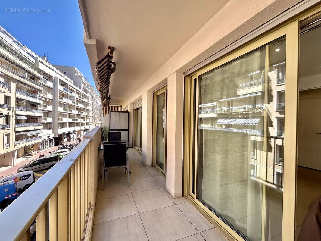 Appartement à CANNES