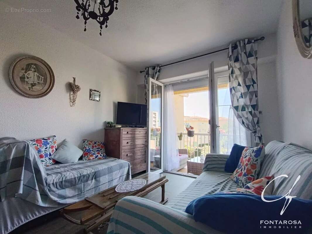 Appartement à FREJUS