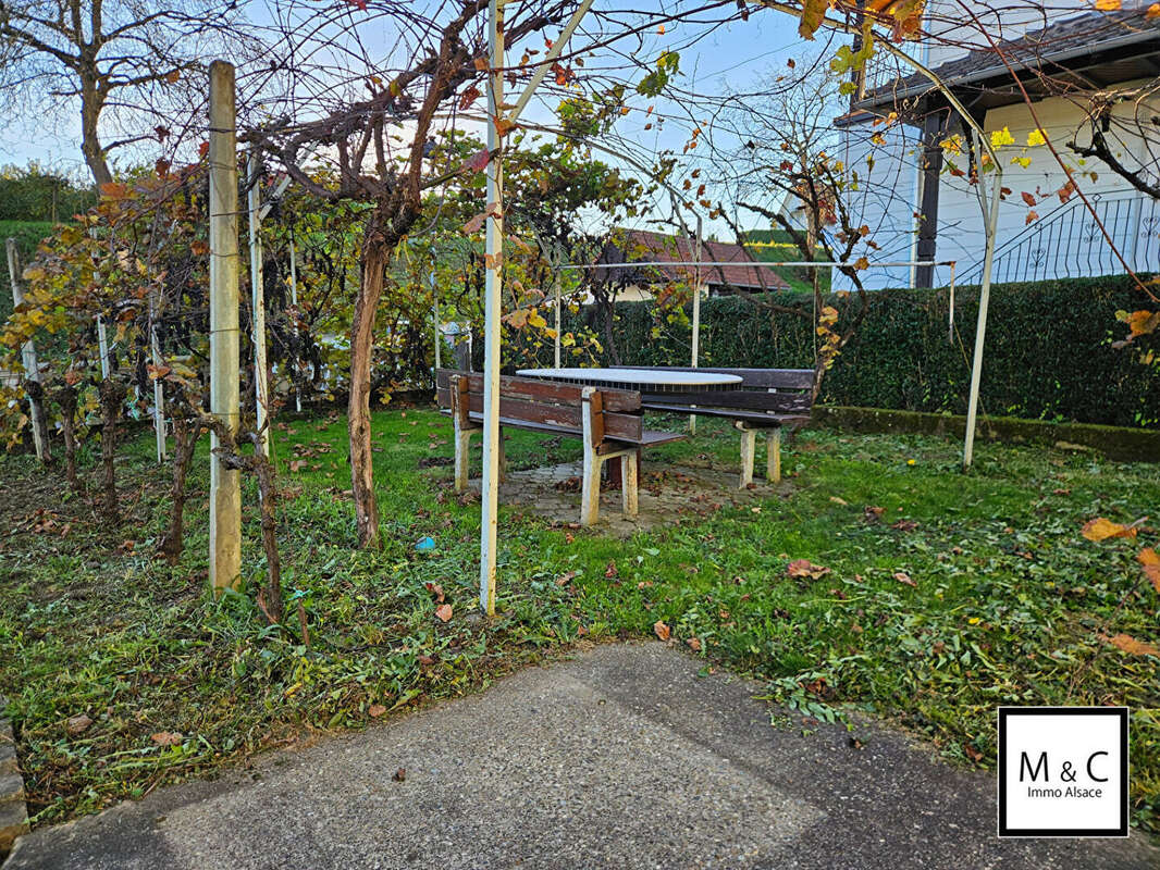 Maison à OBERHOFFEN-LES-WISSEMBOURG