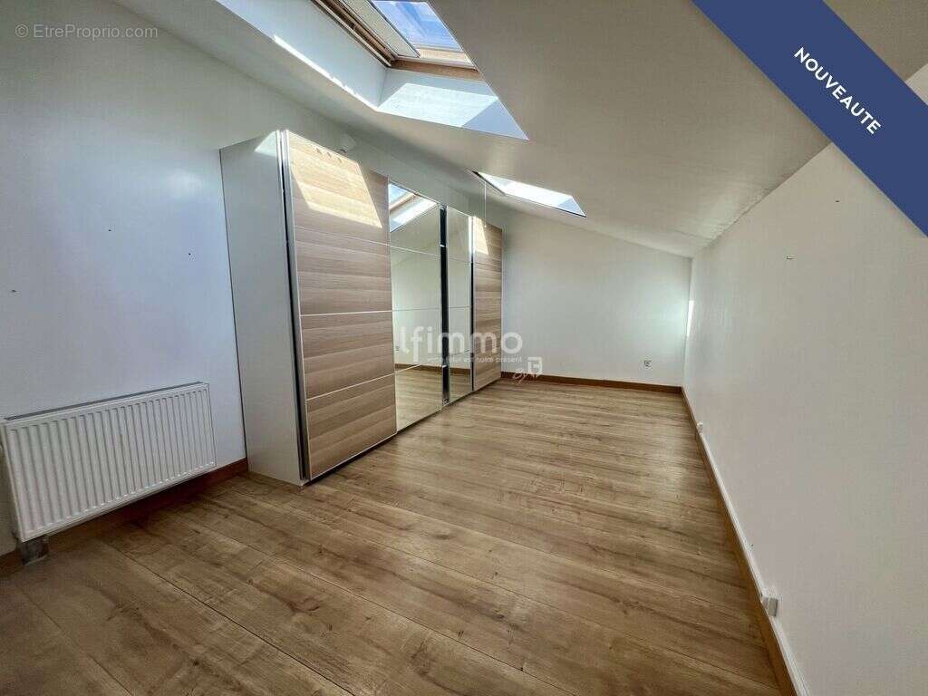 Maison à VILLENAVE-D&#039;ORNON