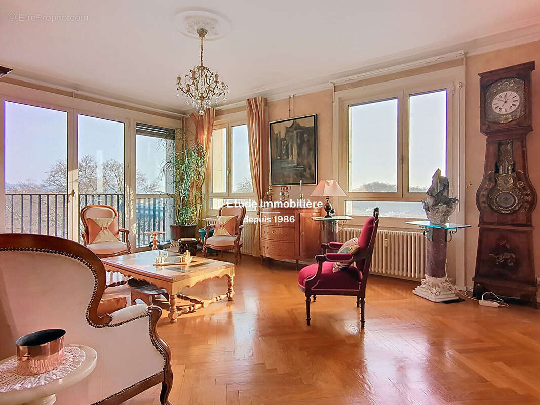 Appartement à LYON-6E