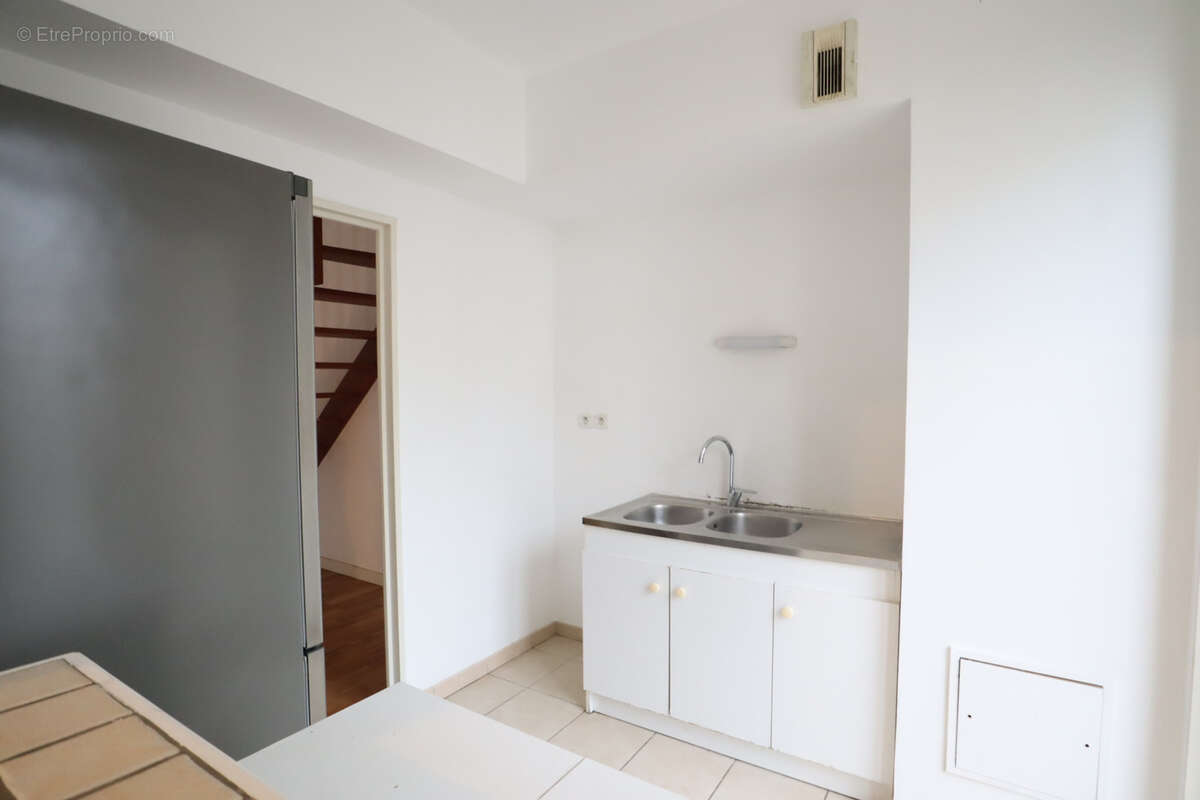 Appartement à LYON-8E