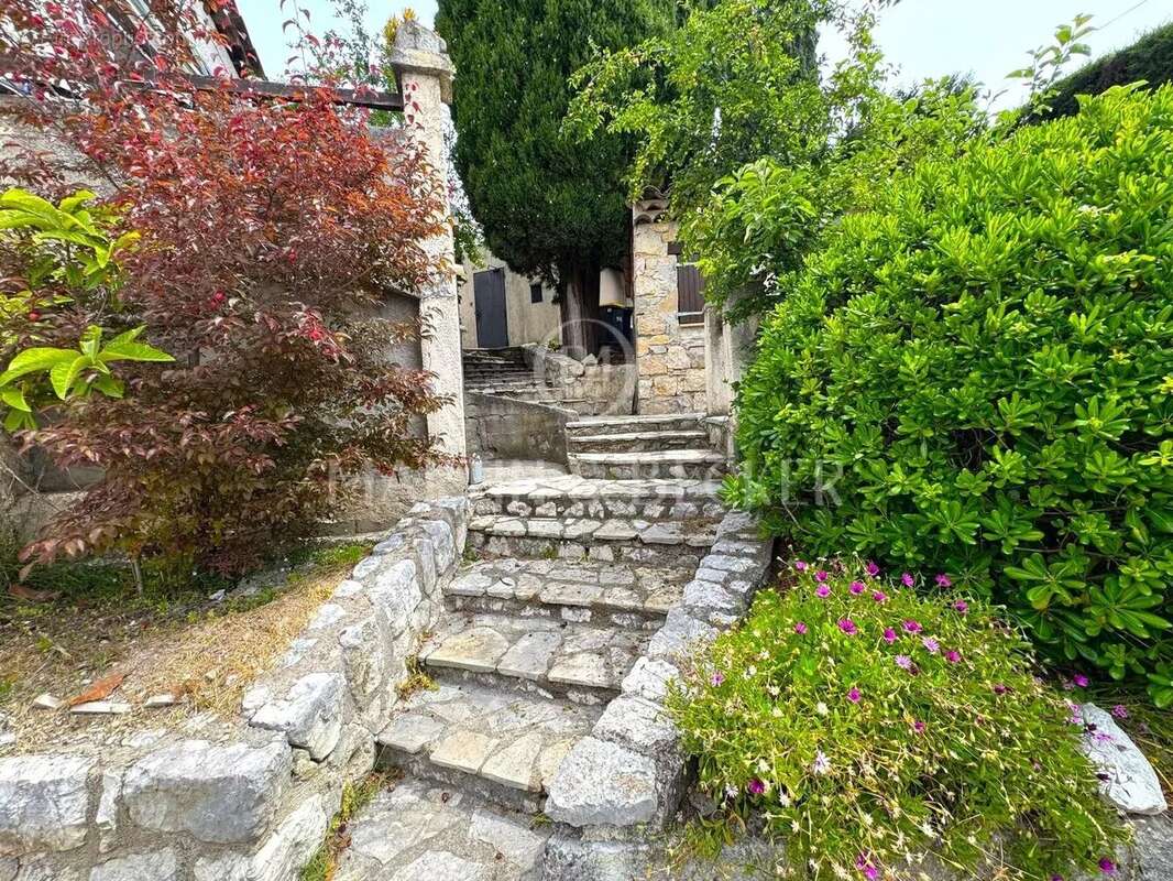 Maison à MOUGINS