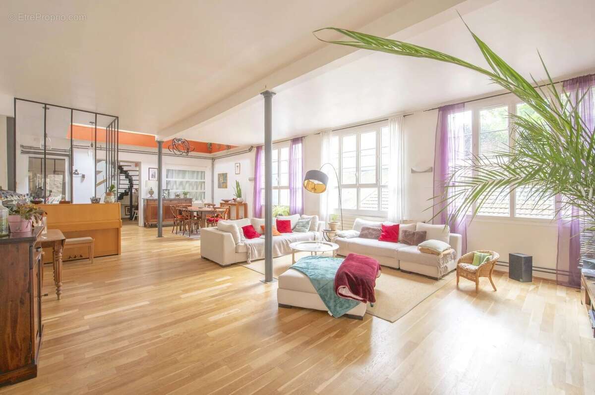 Appartement à CHAVILLE