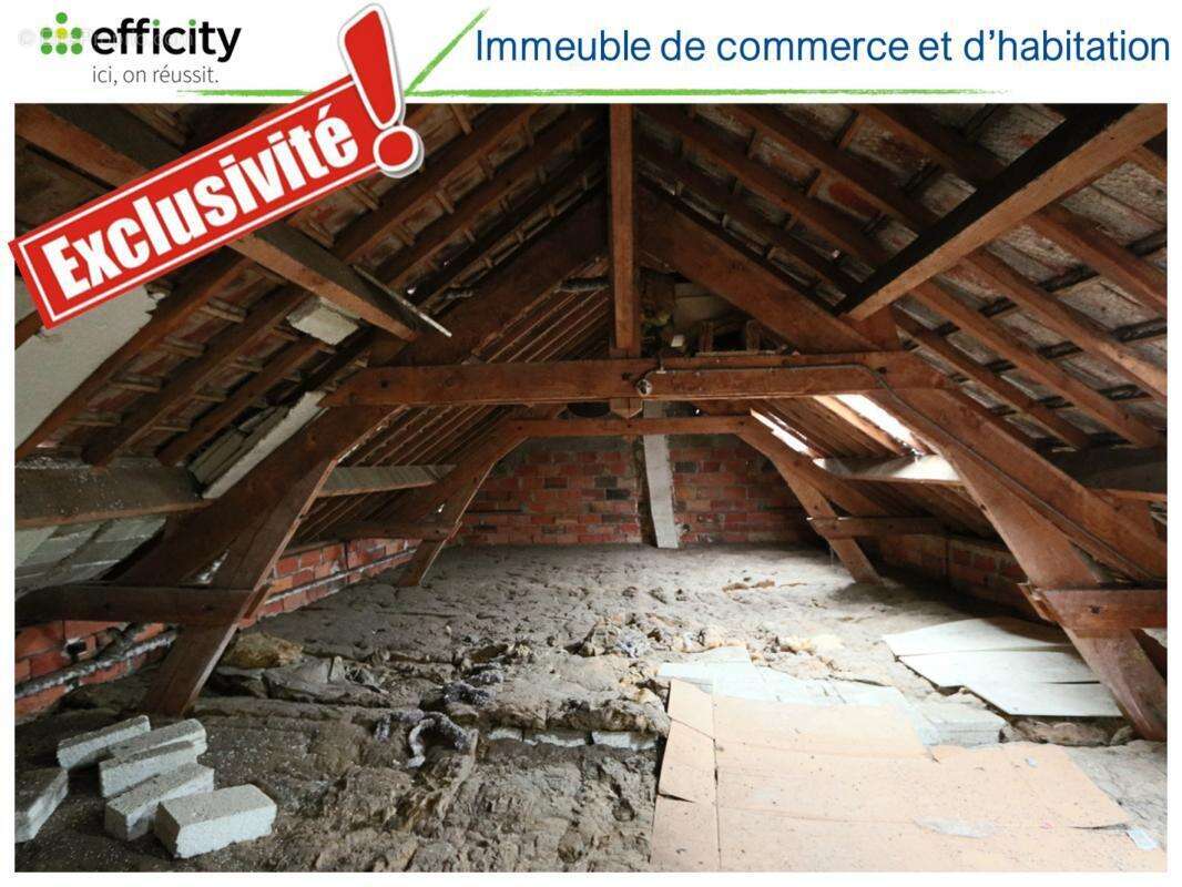 Commerce à SAVIGNE-L&#039;EVEQUE