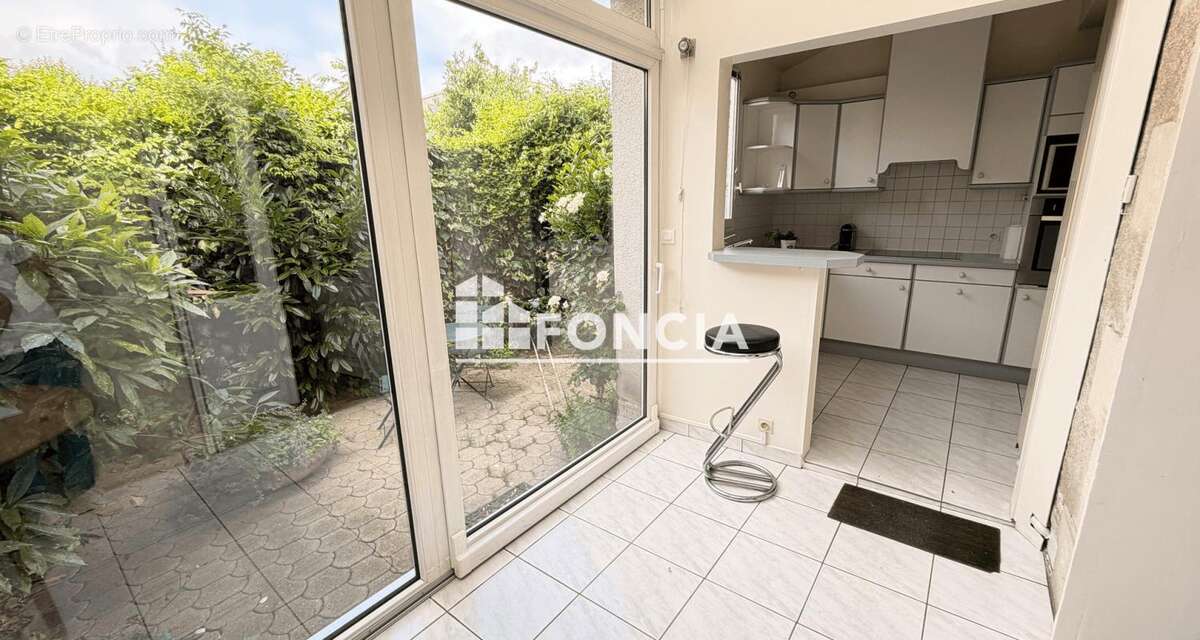 Maison familiale 132 m² Tours – Proche commerces et transports - photo 4