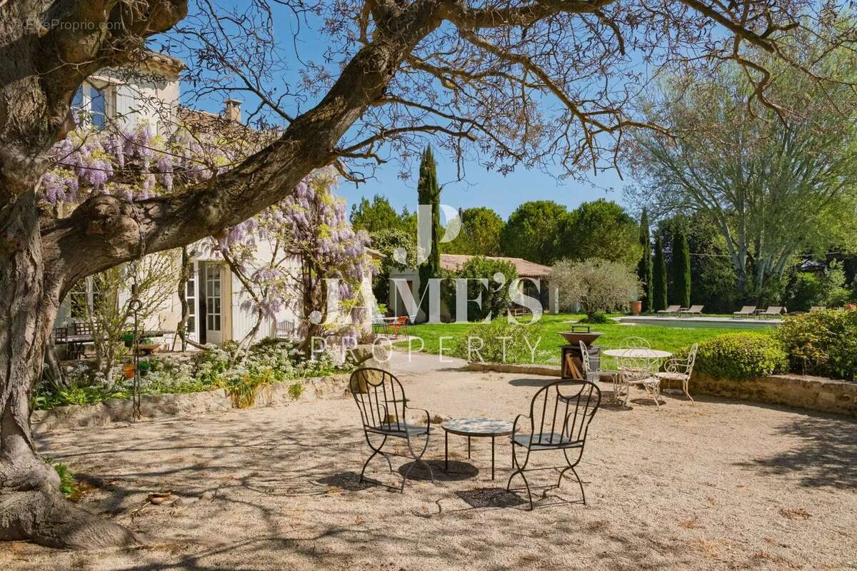 Maison à SAINT-REMY-DE-PROVENCE