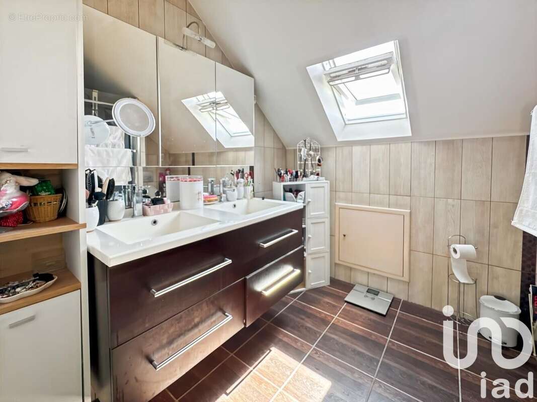 Photo 9 - Maison à COUBERT